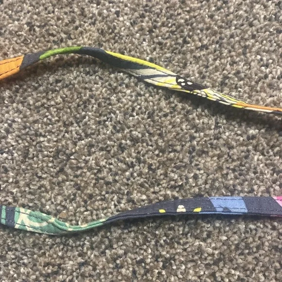 Vera Bradley Jazzy Blooms Lanyard - Picture 7 of 11